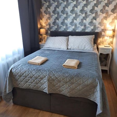 Centrum Bridge Apartment Пярну Екстер'єр фото